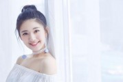 娱乐八卦吃瓜相关图片和素材,揭秘明星幕后故事，吃瓜群众狂欢时刻